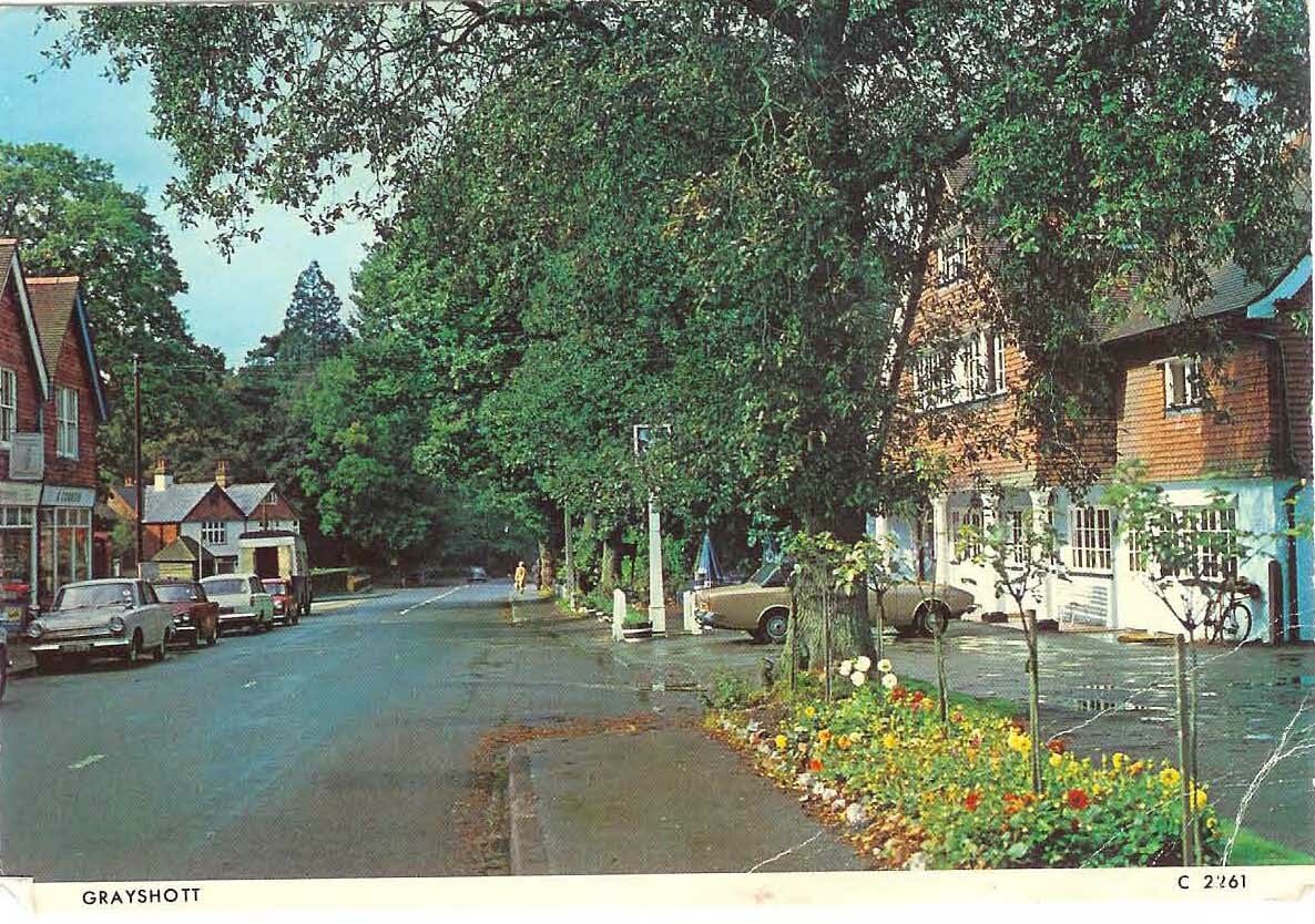 Fox & Pelican Headley Road